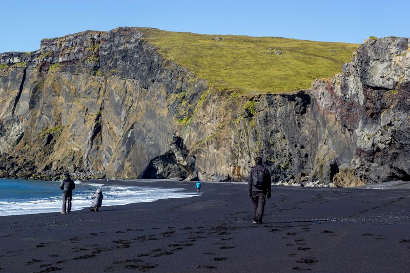 Día 4: Playas negras, Vík y Fjadrárgljúfur - Islandia 2015: Cataratas, volcanes, cráteres y glaciares en campervan (19)
