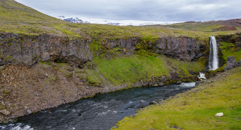 Día 3: Skógafoss, trail junto al río Skógar y Kvernufoss - Islandia 2015: Cataratas, volcanes, cráteres y glaciares en campervan (29)