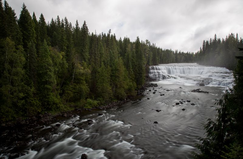 Rocosas de Canadá (más Seattle y Glacier National Park) 2016 - Blogs de Canada - Día 5: Wells Gray: Helmcken Falls, Dawson Falls y pasando por Mount Robson (17)