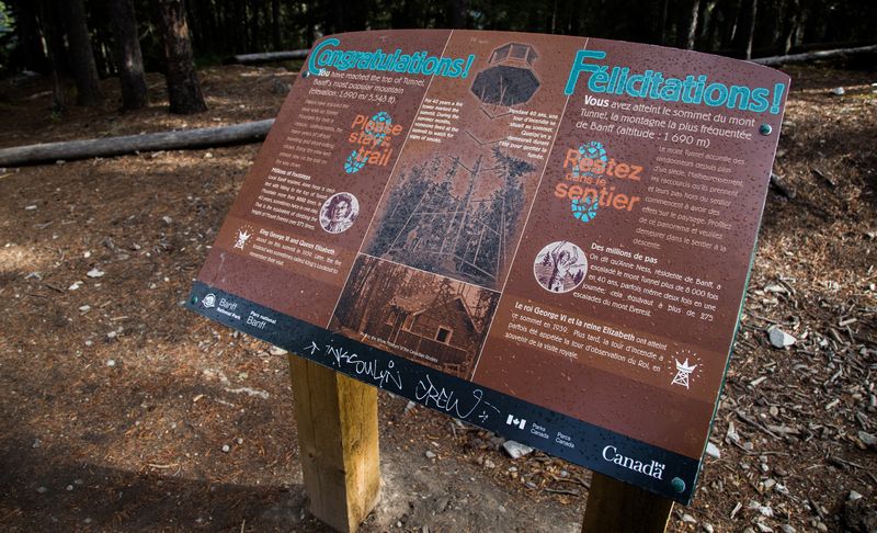 Rocosas de Canadá (más Seattle y Glacier National Park) 2016 - Blogs de Canada - Día 15: Tunnel Mountain, Minnewanka Lake y rumbo a Nanton (6)